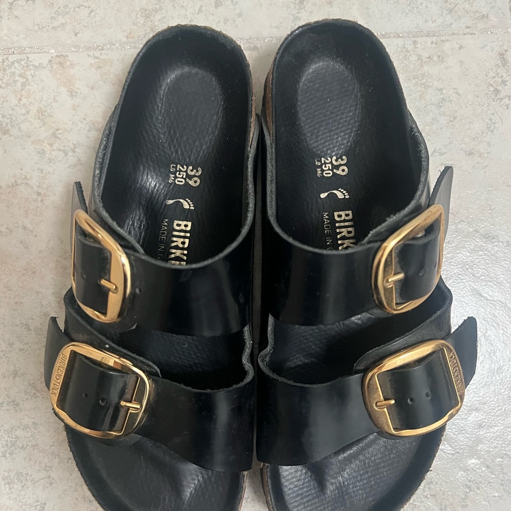 Size 39 - Birkenstock Arizona Big Buckle - Black Patent Leather Sandals - Picture 2 of 10